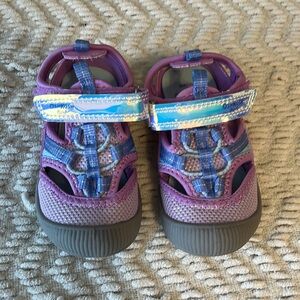 Toddler girl sandal. Oshkosh